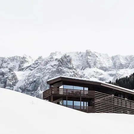 Saleghes Dolomites 3*